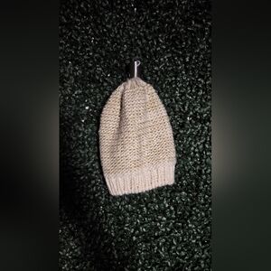 Aerie Soft Cream Knit Hat
